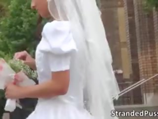 Glamorous Bride Sucks A Big Hard putz